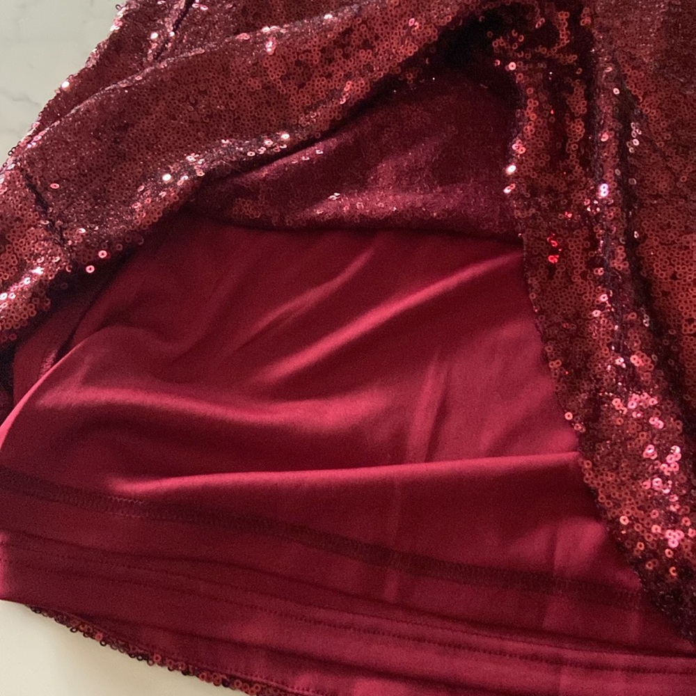 Sequin Top - Picture 5 of 12